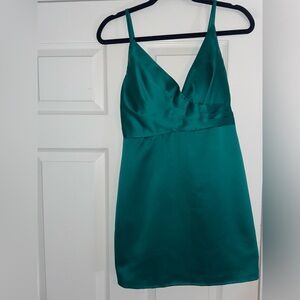 DO+BE emerald dress